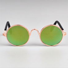 Load image into Gallery viewer, 2020 New Doll Toy Cool Sunglasses For American toy Baby toy Pet Photo Prop Pet Glasses Doll Sunglasses Pet Cat Eye Protection