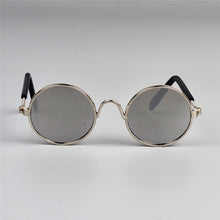 Load image into Gallery viewer, 2020 New Doll Toy Cool Sunglasses For American toy Baby toy Pet Photo Prop Pet Glasses Doll Sunglasses Pet Cat Eye Protection