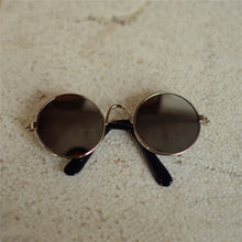 Load image into Gallery viewer, 2020 New Doll Toy Cool Sunglasses For American toy Baby toy Pet Photo Prop Pet Glasses Doll Sunglasses Pet Cat Eye Protection