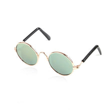 Load image into Gallery viewer, Pet Products Lovely Vintage Round Cat Sunglasses Reflection Eye wear glasses For Small Dog Cat Pet Photos Props Accessories
